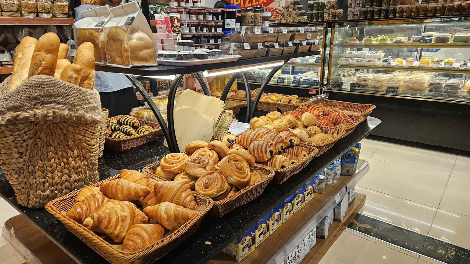 Z6984096677682 5af39159de100ae9dcbe045a5a550189