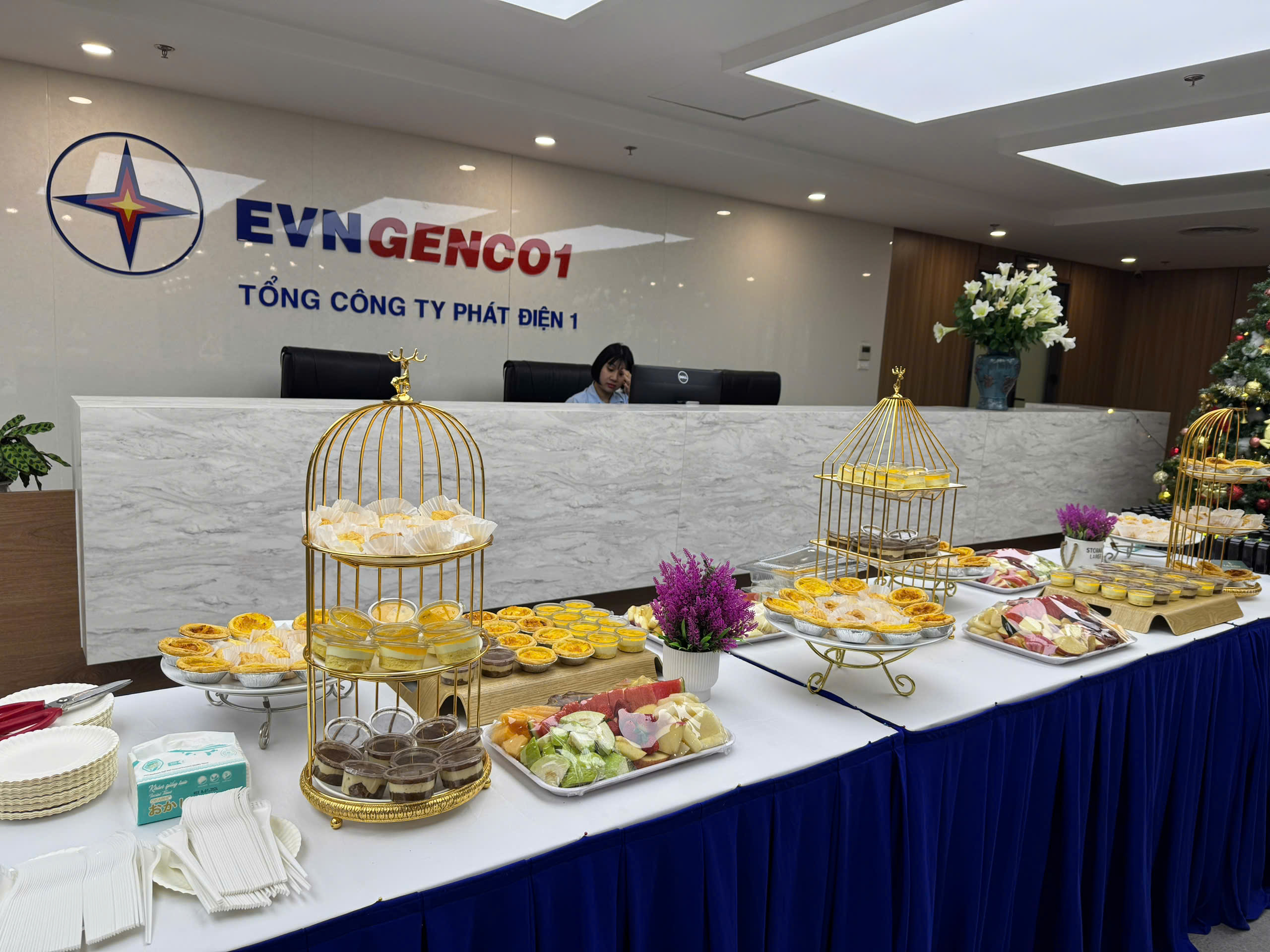 Z6992762913453 2ce990e01881b2c859b409c1514183ba